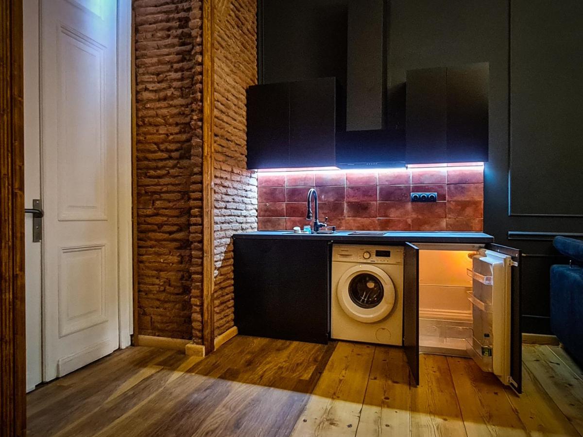 公寓 Floor Apartment+balcony In Sololaki / 25