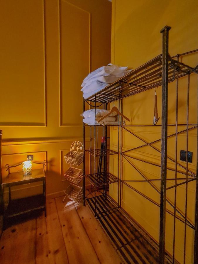 Floor Apartment+balcony In Sololaki / 25 * 第比利斯